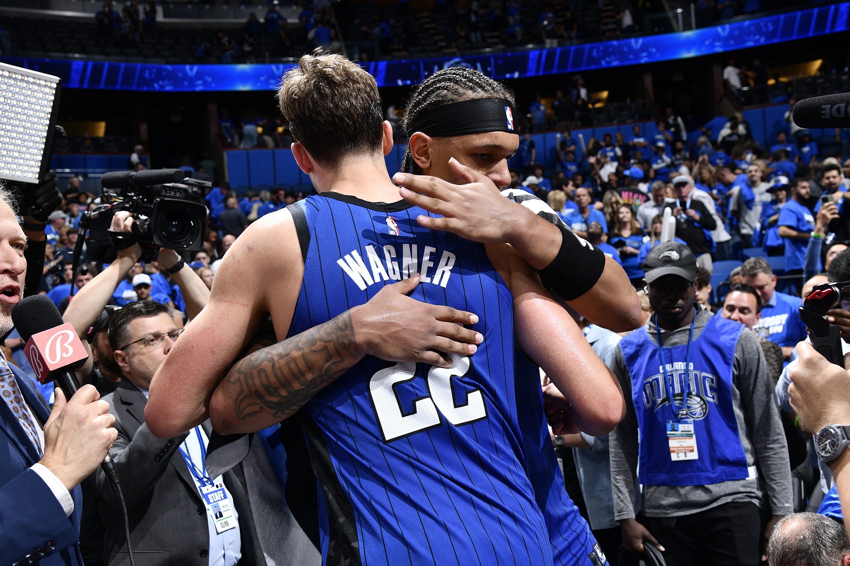 开云中国官方网站-小莫：班凯罗和瓦格纳必须走一个 魔术该用瓦格纳换特雷·杨